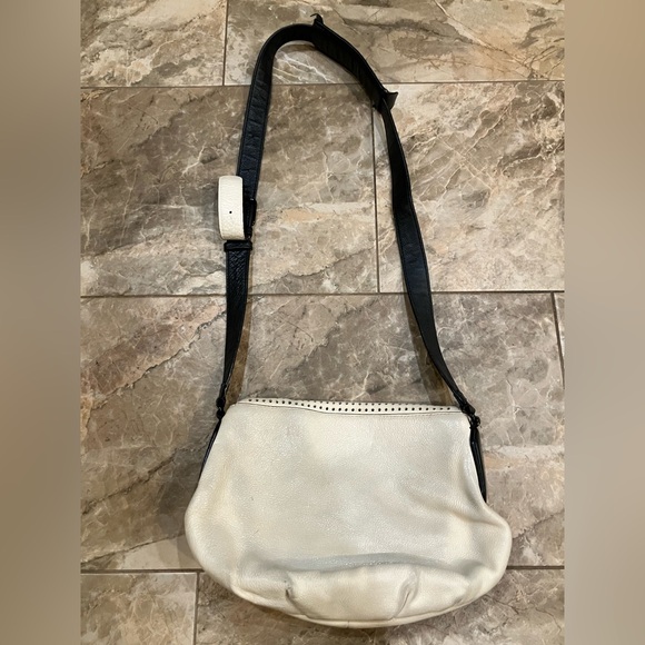 Marc by Marc Jacobs, Mini “New Q Perf Natasha’ Crossbody Bag in Leche Ivory - Picture 2 of 7